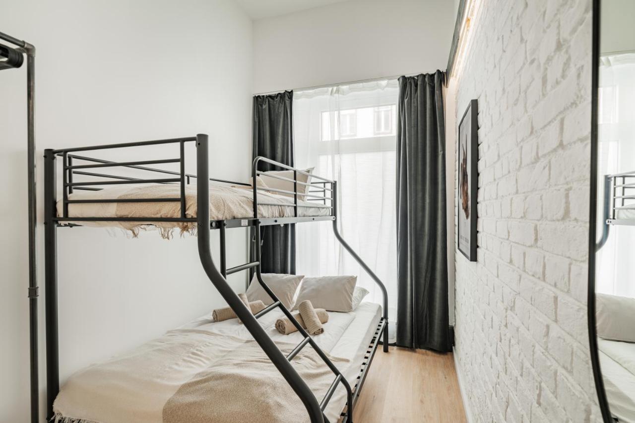 Chic Central City Rooms By Home2 Vienna Exterior photo