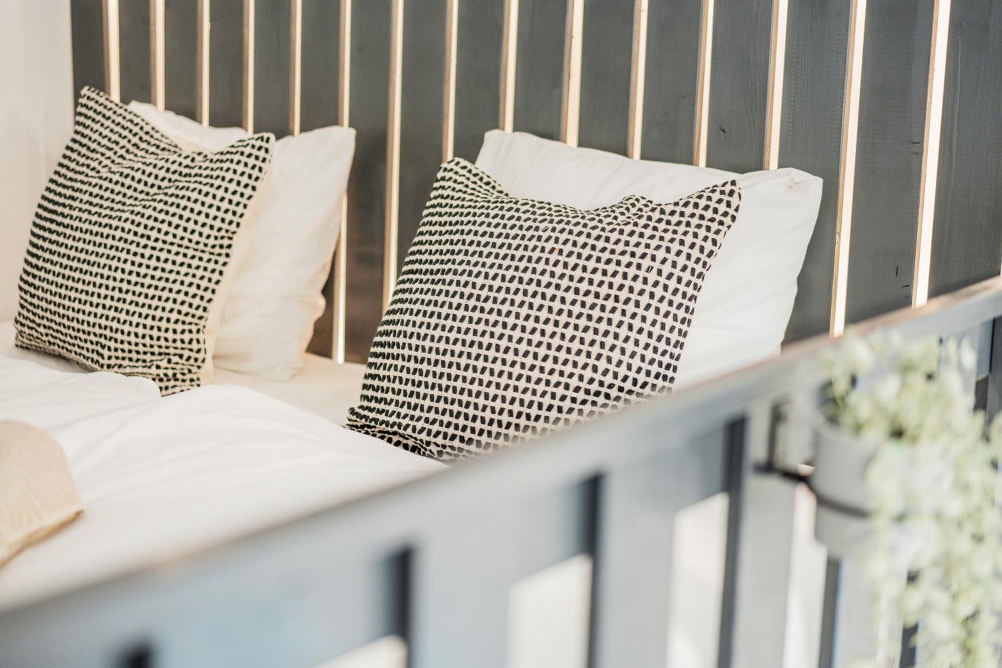 Chic Central City Rooms By Home2 Vienna Exterior photo