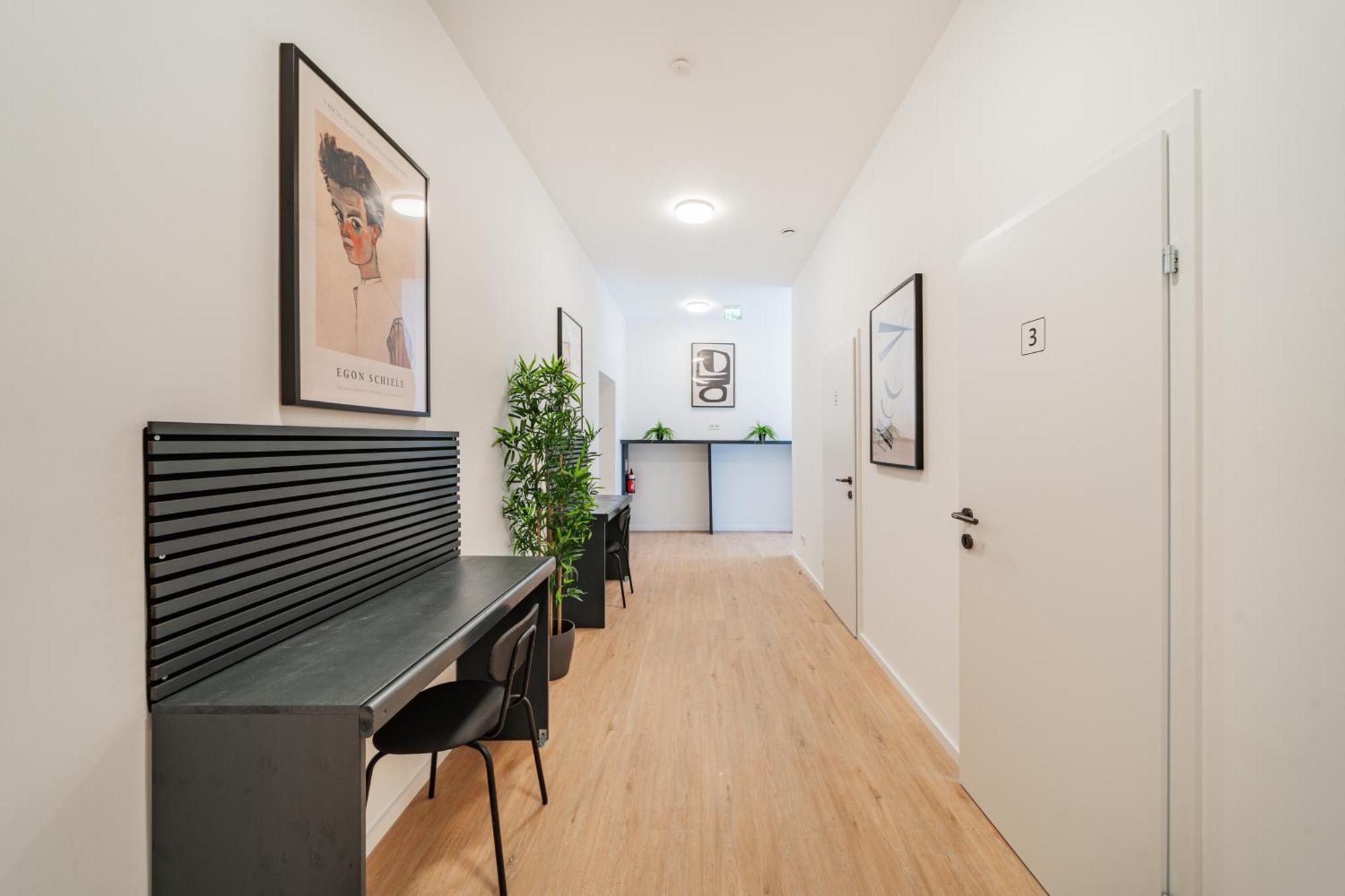 Chic Central City Rooms By Home2 Vienna Exterior photo